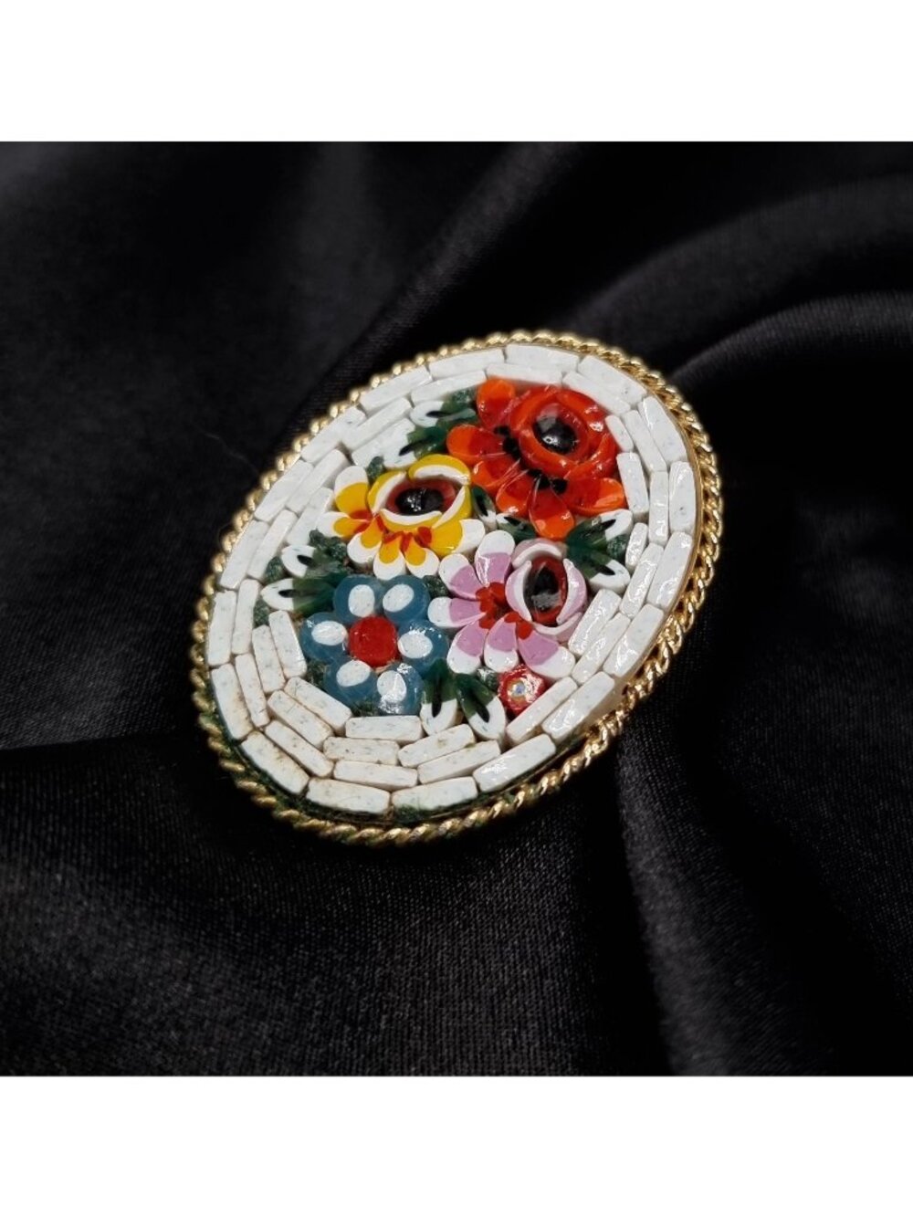 Vintage 1960's-1970's Italian Micromosaic Floral Brooch